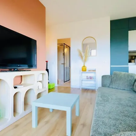 Le Rio - 4 Prs De Standing - Clim - Parking Appartement *